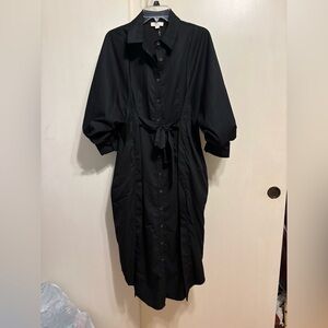 Entro Classic Black Collared Dress